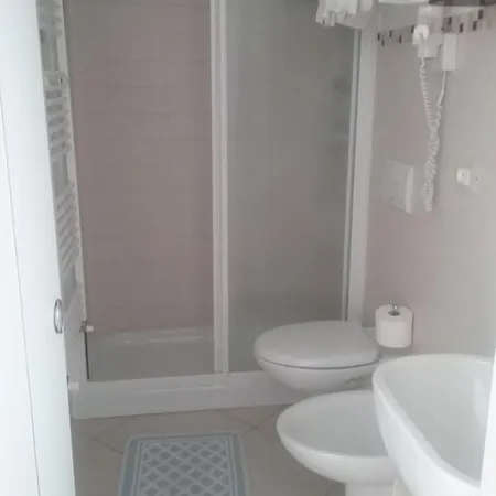 Tirreno شقة فندقية